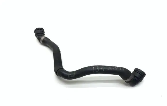 BMW 5 GT F07 Engine coolant pipe/hose 7582895