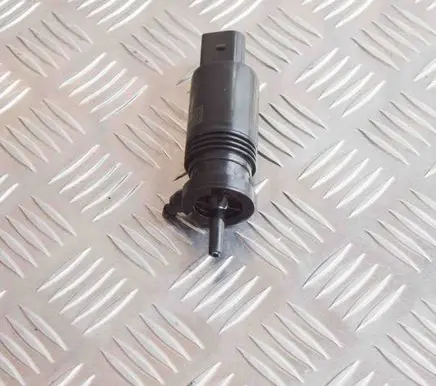 Tesla Model 3 Windscreen/windshield washer pump 101548601C P101548601C