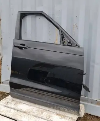 Land Rover Discovery 5 Front door