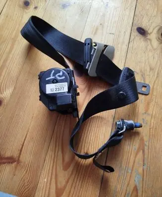 Opel Antara Rear seatbelt 95182377 007459 SG651A691