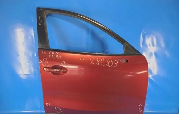 Mazda CX-5 Front door KDY35802XH