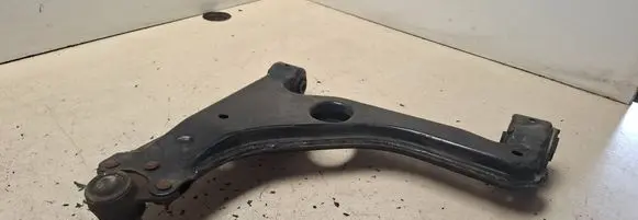 Opel Zafira B Front lower control arm/wishbone