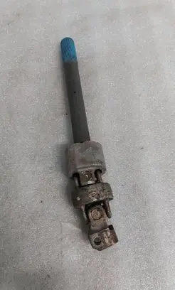 Volkswagen PASSAT B5 Steering column universal joint