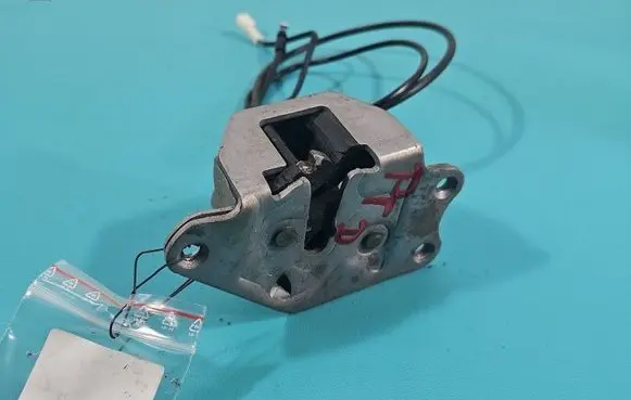 BMW i3 Rear door lock 7291032 IMPRK1577201