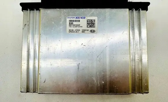 KIA Stonic Engine control unit/module 3910607033 9001300165KF S33