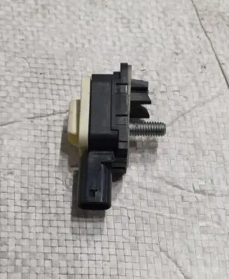 Porsche Cayenne (92A) Airbag deployment crash/impact sensor 7p0959354