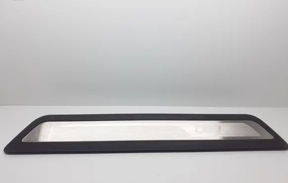 Hyundai i40 Rear sill trim cover 858733Z100 A049100