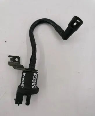 Cadillac CTS Vacuum valve 0280142378
