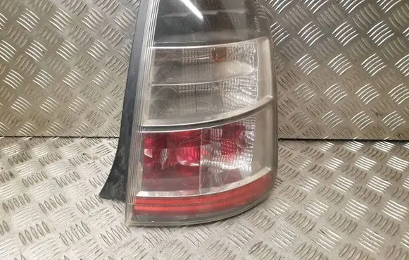 Toyota Prius (NHW20) Rear/tail lights 4714R