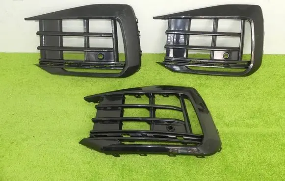 Volkswagen Touareg III Front bumper lower grill 760853665J