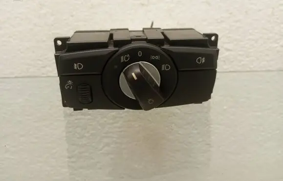 Light switch