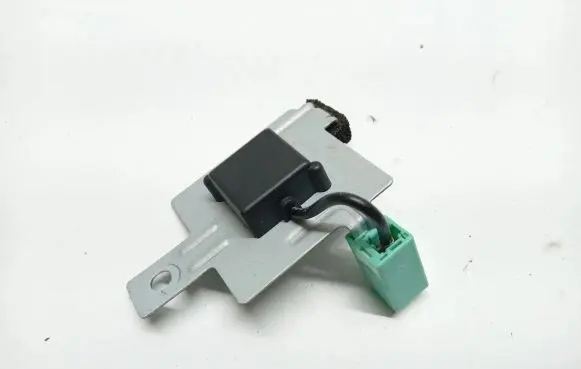 Mazda 3 III Interior comfort aerial antenna BJS866DY0A