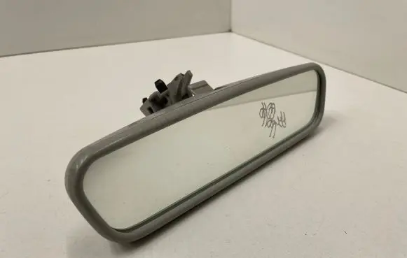 Audi A4 S4 B5 8D Rear view mirror (interior) E1010810
