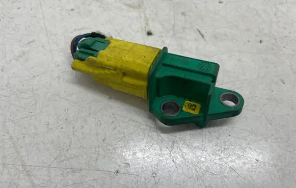 Audi A4 S4 B8 8K Airbag deployment crash/impact sensor 1K0909606C