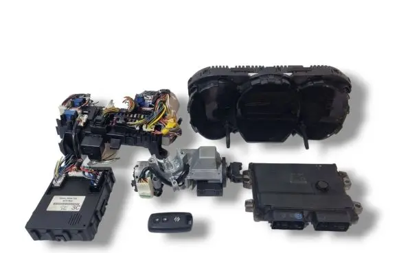 Engine ECU kit and lock set