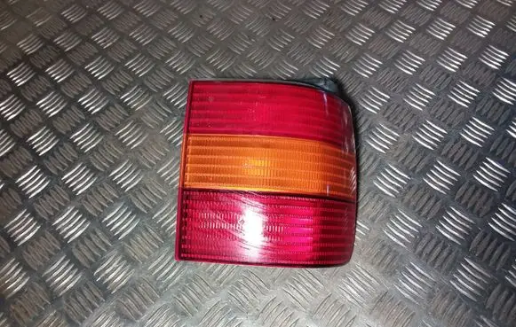 Volkswagen PASSAT B4 Rear/tail lights 3A9945112