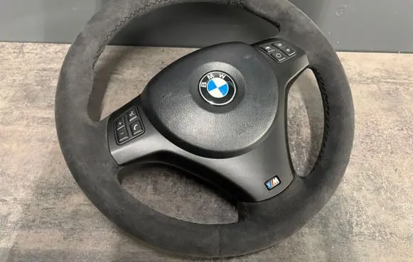 BMW 1 E82 E88 Steering wheel