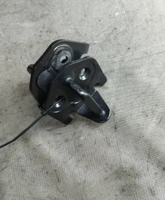 Ford Galaxy Rear door lock loop/hook striker 6G91R21982FBb D18EA007R