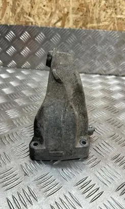 Mercedes-Benz E W212 Engine mounting bracket A6422236404