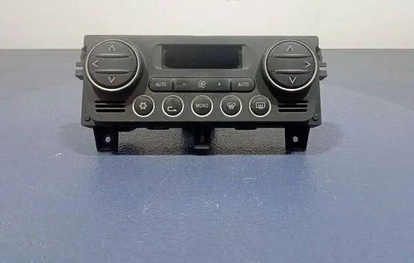 Alfa Romeo 159 Climate control unit 1560547840