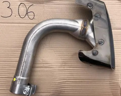 Lamborghini Urus Rear muffler/silencer tail pipe 4MN253681Q