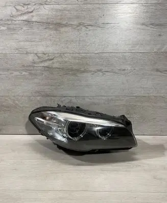 BMW 5 F10 F11 Headlight/headlamp 7317134 12T1853 A8731713405