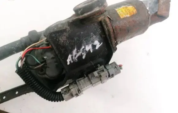 Opel Movano A Wiper motor
