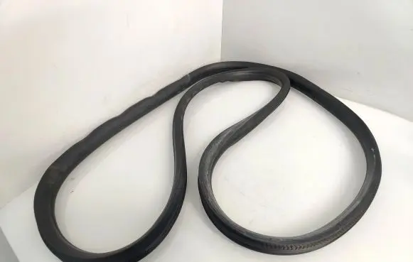 Volvo V60 Front door rubber seal