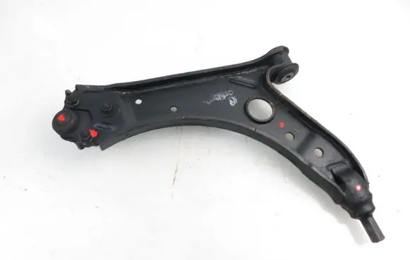 Volkswagen Golf V Front control arm
