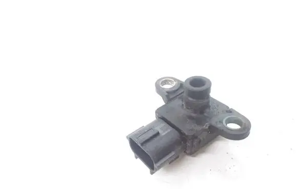 Opel Zafira A Air pressure sensor 24426679