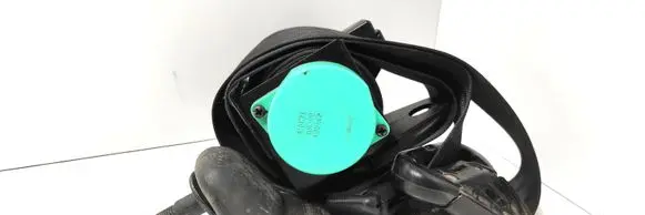 Chrysler Voyager Middle seatbelt (rear) 4680197