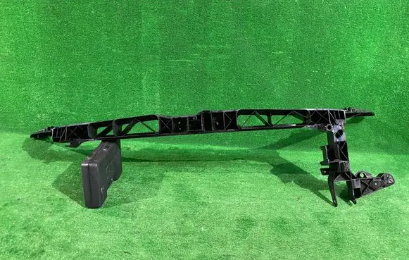 Mercedes-Benz GLA H247 Top upper radiator support slam panel A2476208400 2320700901