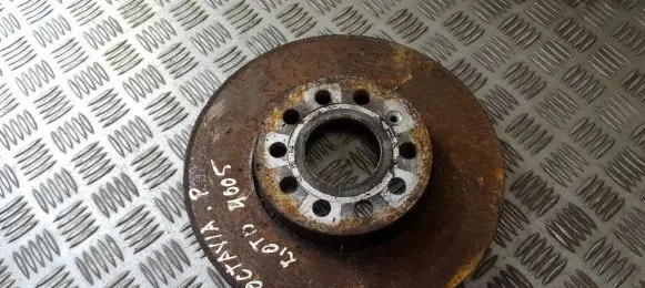 Skoda Octavia Mk2 (1Z) Front brake disc