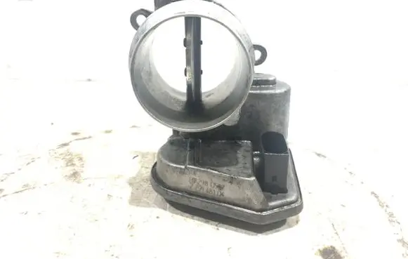 BMW 5 E60 E61 Throttle valve 779148104 B52980582