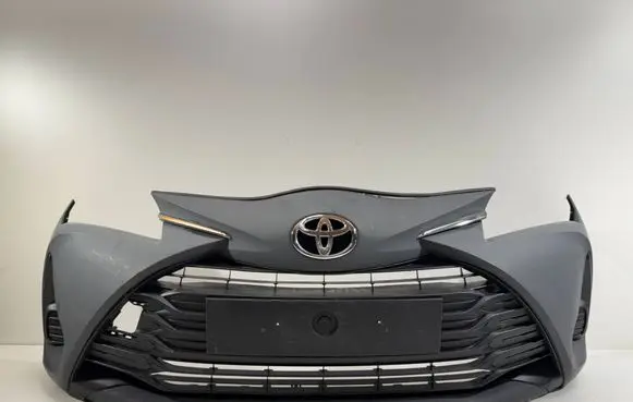 Toyota Yaris Front bumper