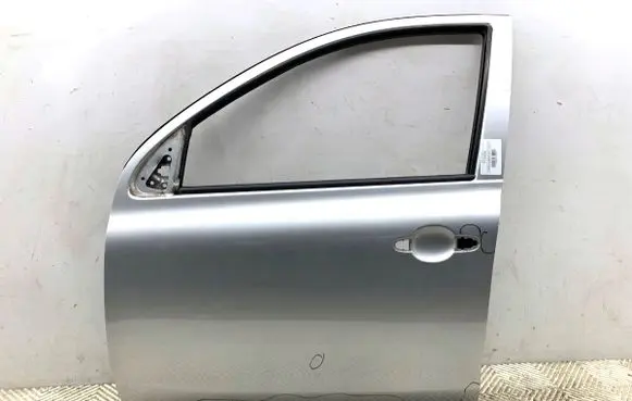 Nissan Micra Front door K23