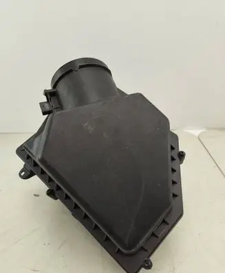 BMW X7 G07 Air filter box 5A1F9B6