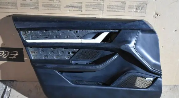 Porsche Taycan 9J1 Seat set PRZEDNILEWYTAYCAN