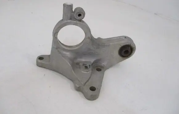 Citroen Jumpy Engine mount bracket 
