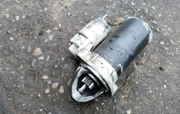 Mercedes-Benz E W211 Starter motor