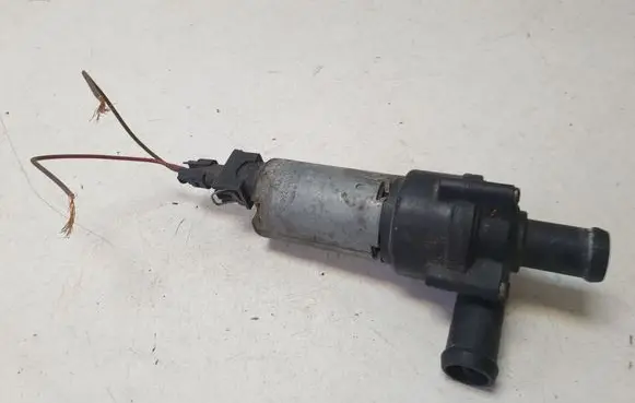 Opel Omega B2 Electric auxiliary coolant/water pump 0392020034