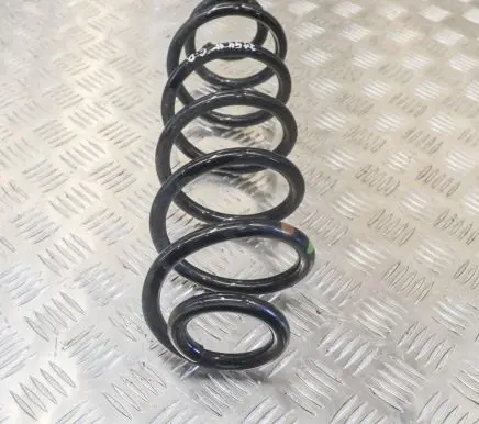Toyota C-HR I Rear coil spring