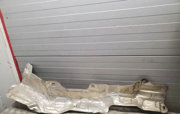 Jeep Grand Cherokee Exhaust heat shield 68038805AD
