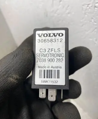 Volvo XC90 Other relay 30658312 7038900282 5WK11532