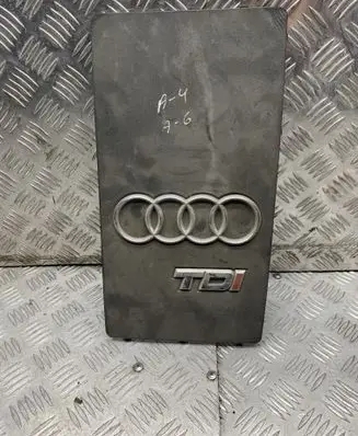 Audi A4 S4 B5 8D Engine cover (trim) 013223B