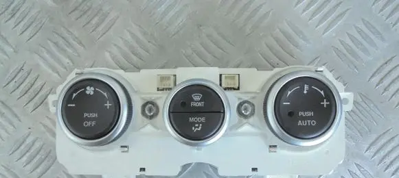 Mazda 6 Climate control/heater control trim 