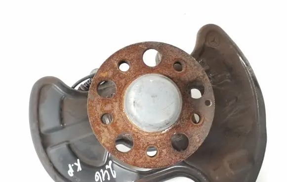 Mercedes-Benz SLK R172 Front wheel hub
