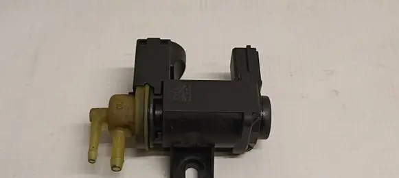 Audi Q5 SQ5 Turbo solenoid valve 8K0906627