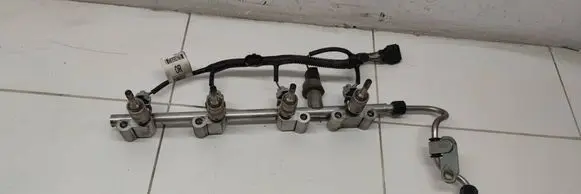 Renault Espace V (RFC) LP gas injectors set 240118510R