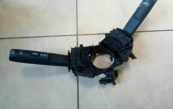 Opel Mokka Indicator stalk 23423701 95442049 NE70632